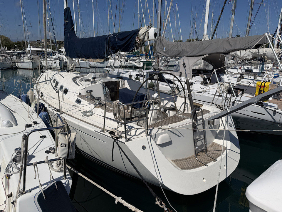 Banner X-YACHTS X-43