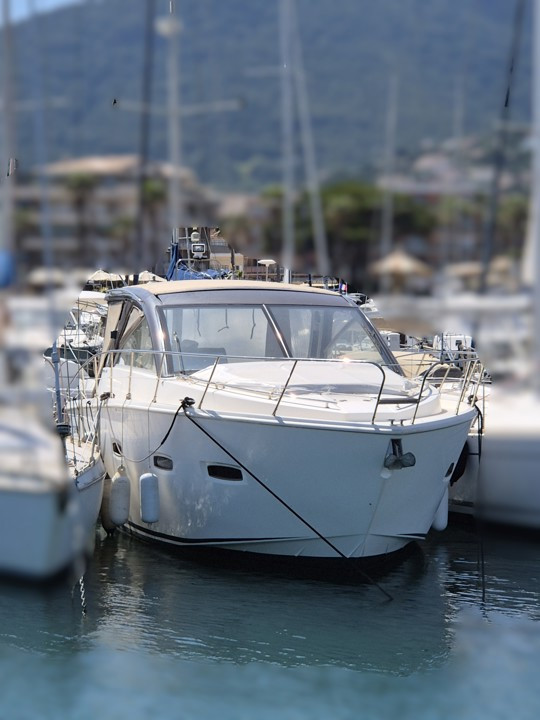 Banner sealine sc 35