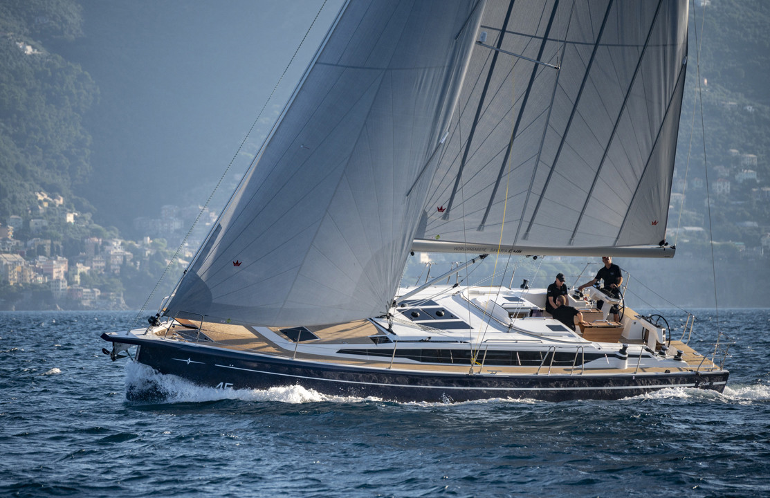 Banner bavaria yachts C 46