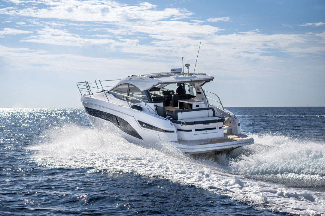 Banner bavaria yachts SR 41