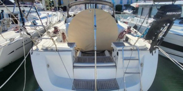 dufour 44