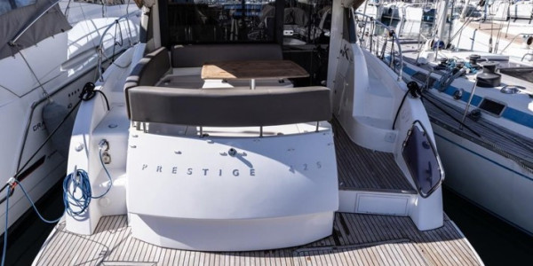Prestige 42s